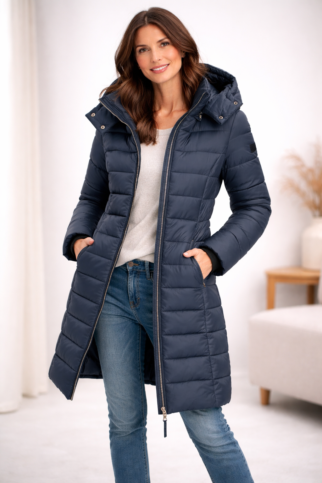 Women's Longline Hooded Puffer Jacket with Zip Front and Pockets