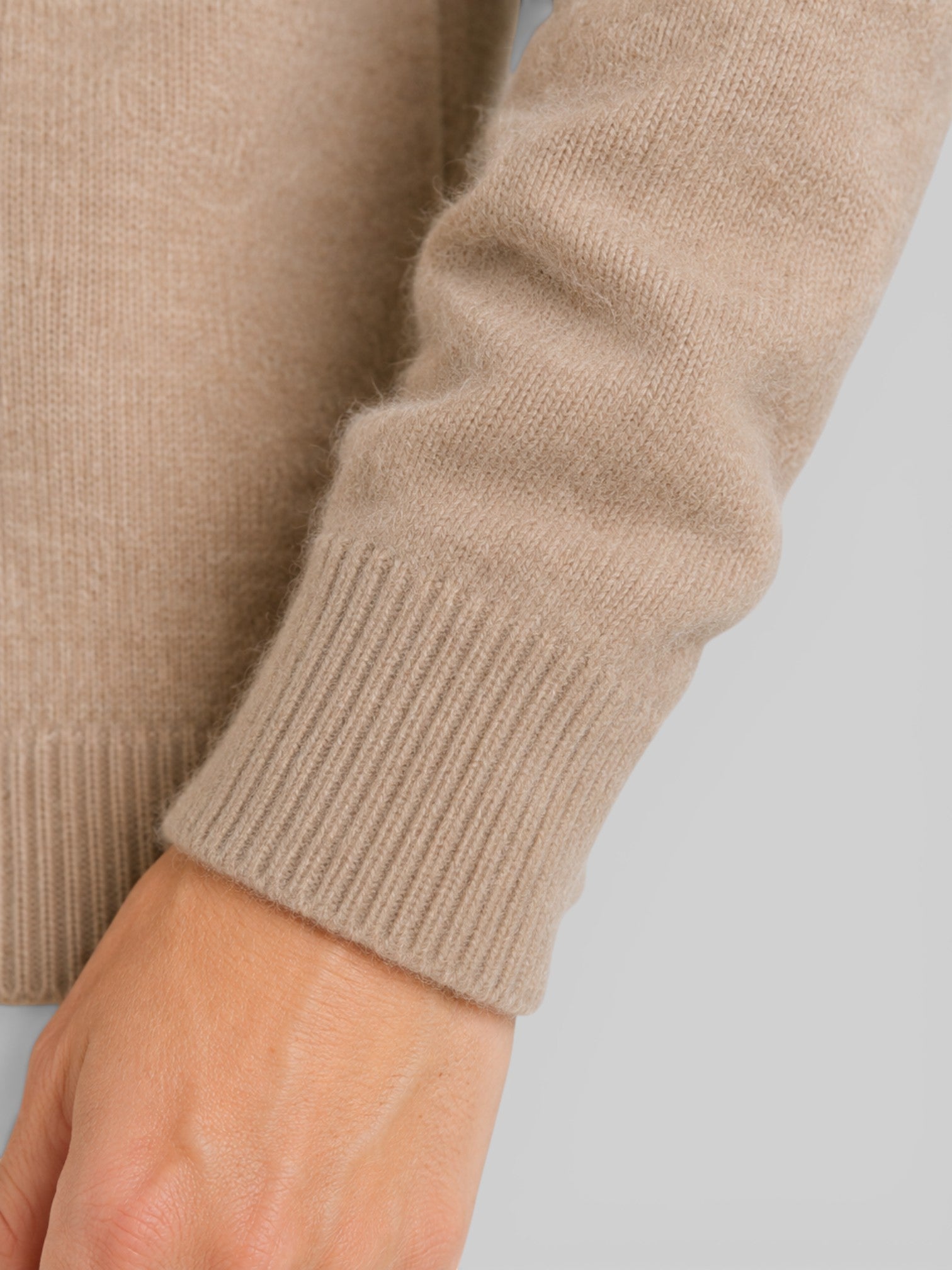 Women's Knit Cardigan with Round Neck and Button Front
