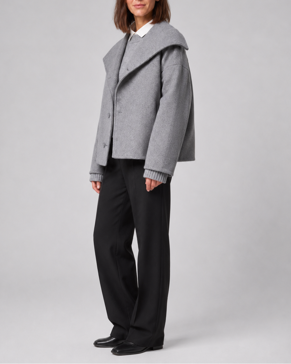 Women's Short Double Breasted Coat with Wide Lapel Collar