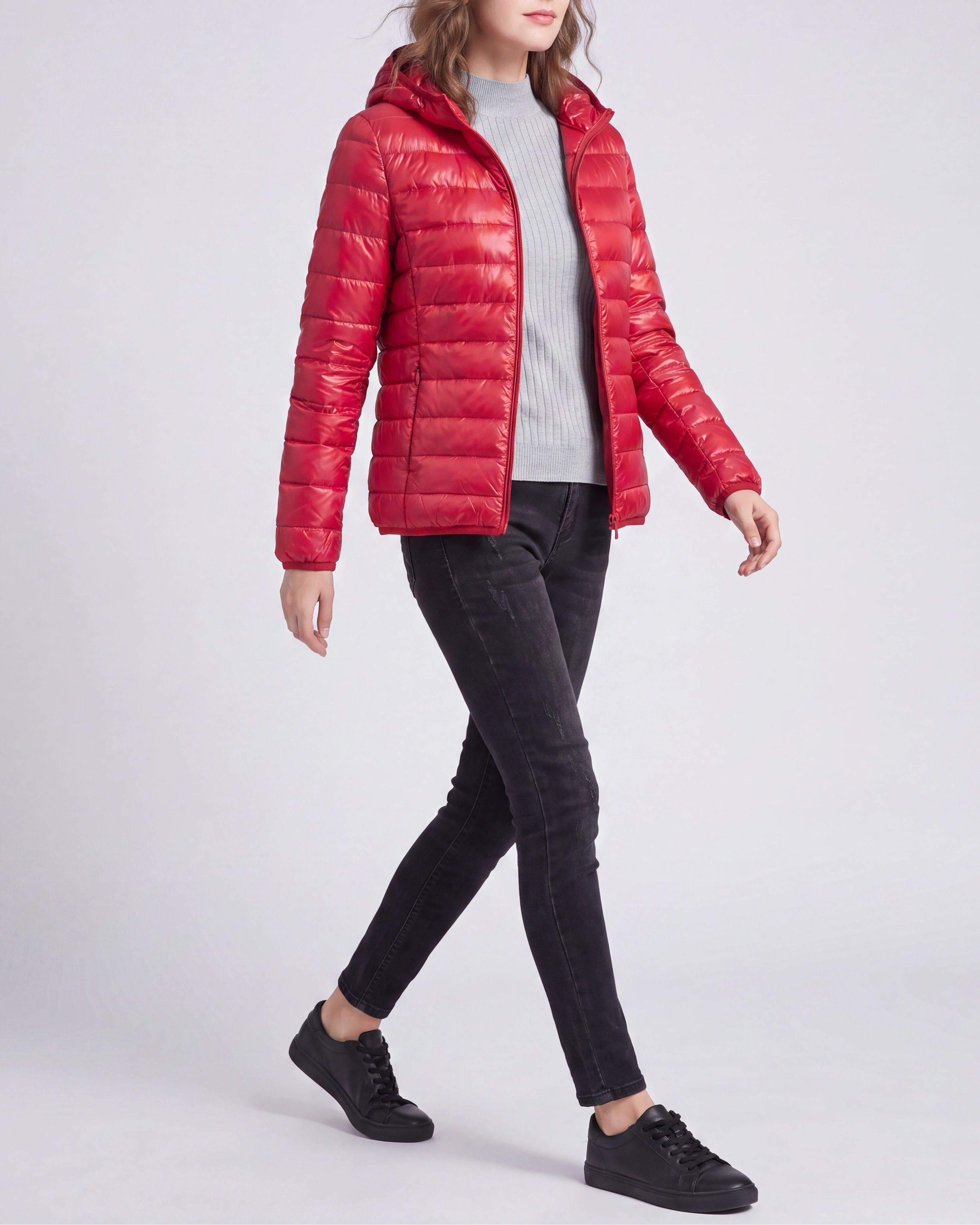 Women's Lightweight Hooded Zip Up Puffer Jacket