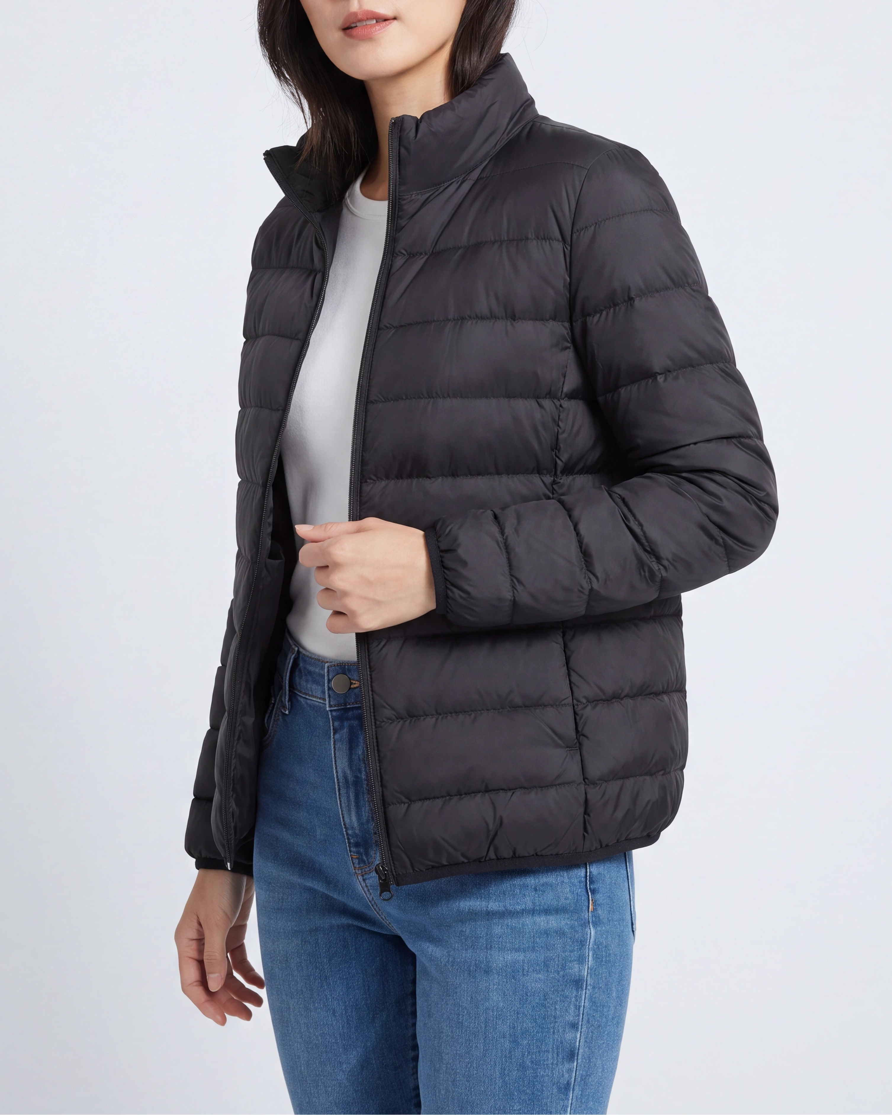 Women's Lightweight Quilted Stand Collar Zip Up Puffer Jacket