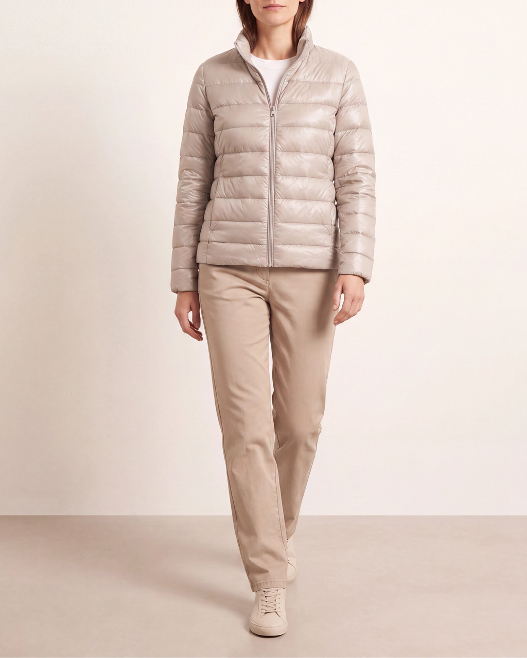 Women's Lightweight Quilted Stand Collar Zip Up Puffer Jacket