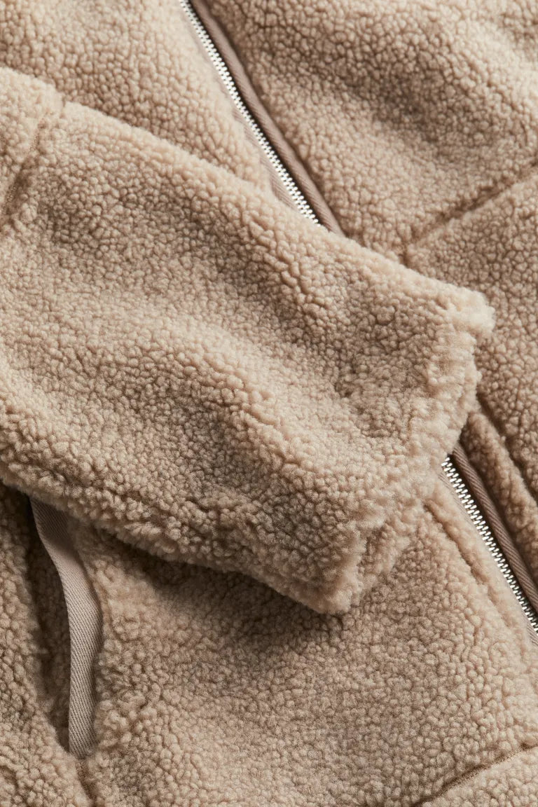 Women's Oversized Teddy Fleece Jacket with Stand Collar and Zip Front