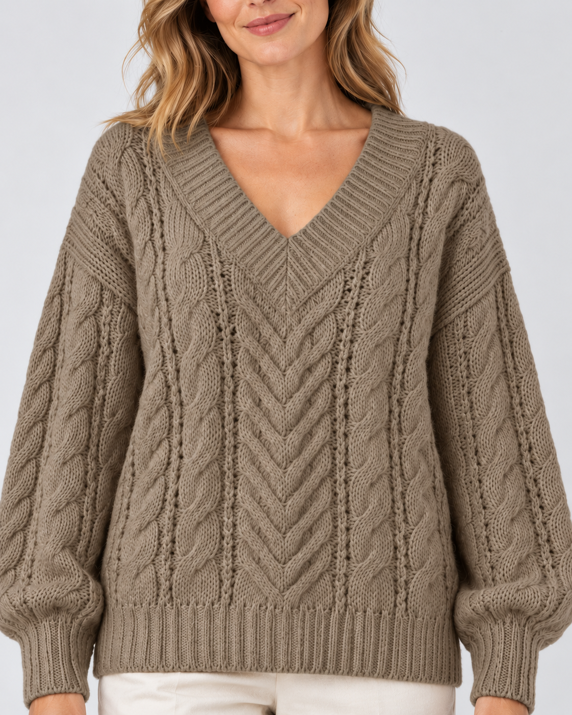 khaki cable knit V-neck jumper – 04_detail studio view