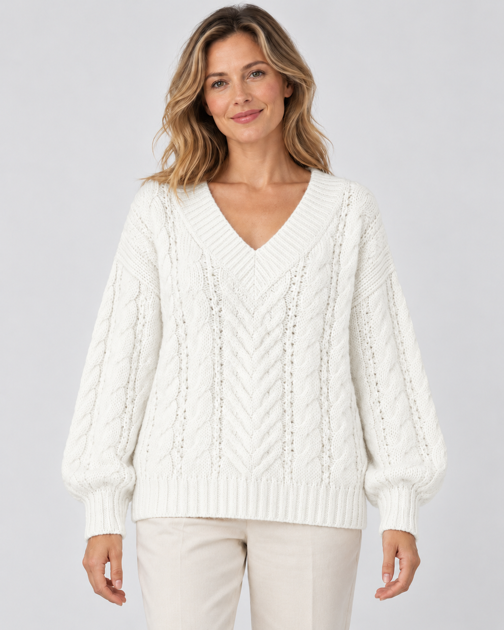 white cable knit V-neck jumper – 01_front studio view