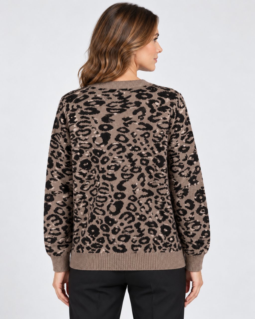 Women's Leopard Print Knitted Cardigan with V-Neck and Button Front in Brown – photo 3