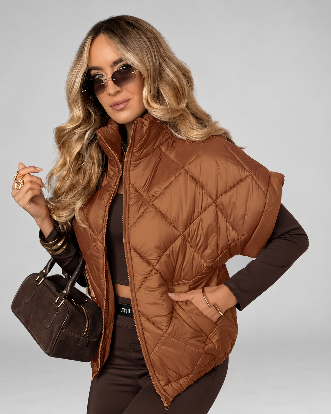 Women's Oversized Diamond Quilted Gilet with Stand Collar and Zip Front