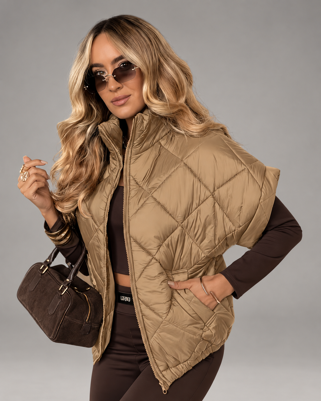 Women's Oversized Diamond Quilted Gilet with Stand Collar and Zip Front