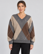 Women's Relaxed Argyle V-Neck Knitted Jumper with Ribbed Trims in Camel – photo 1