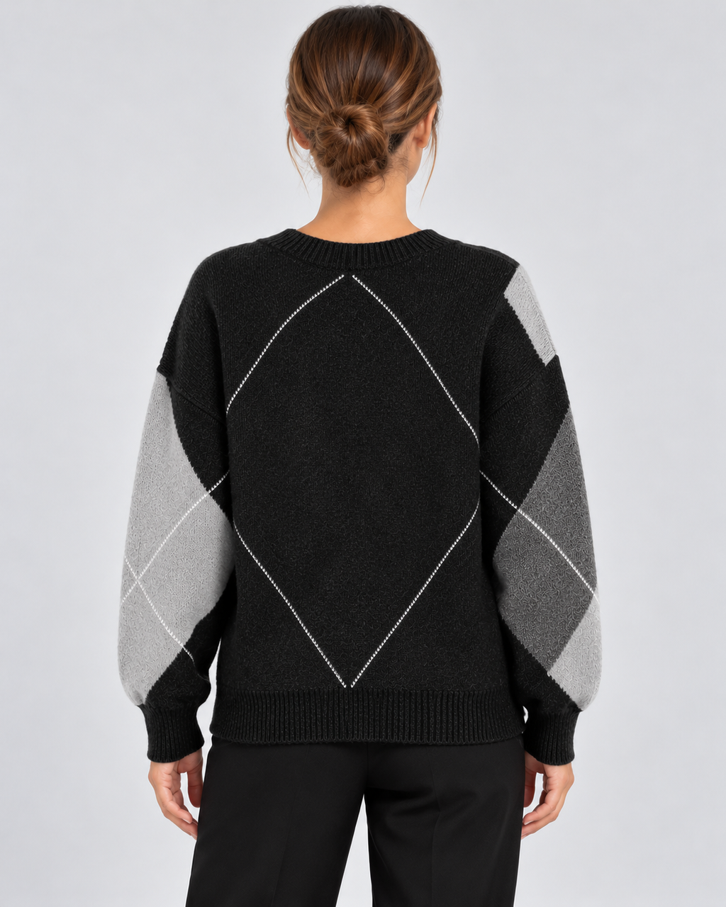 Women's Relaxed Argyle V-Neck Knitted Jumper with Ribbed Trims in Dark Grey – photo 3