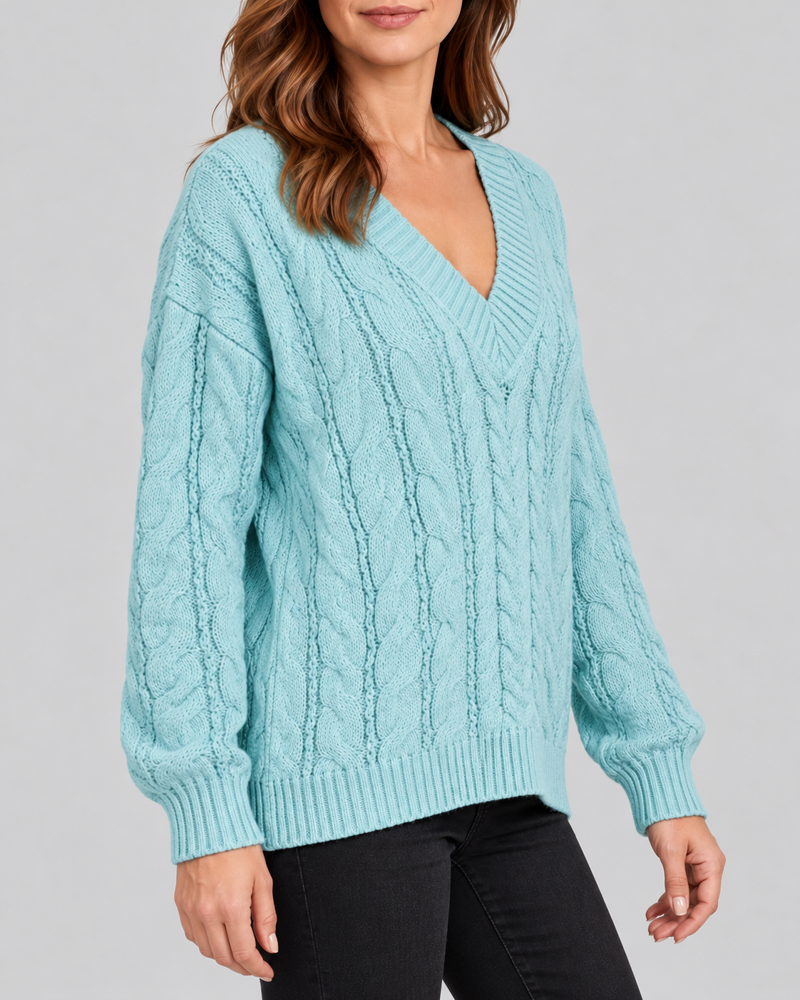 blue 02 three-quarter cable knit V-neck jumper
