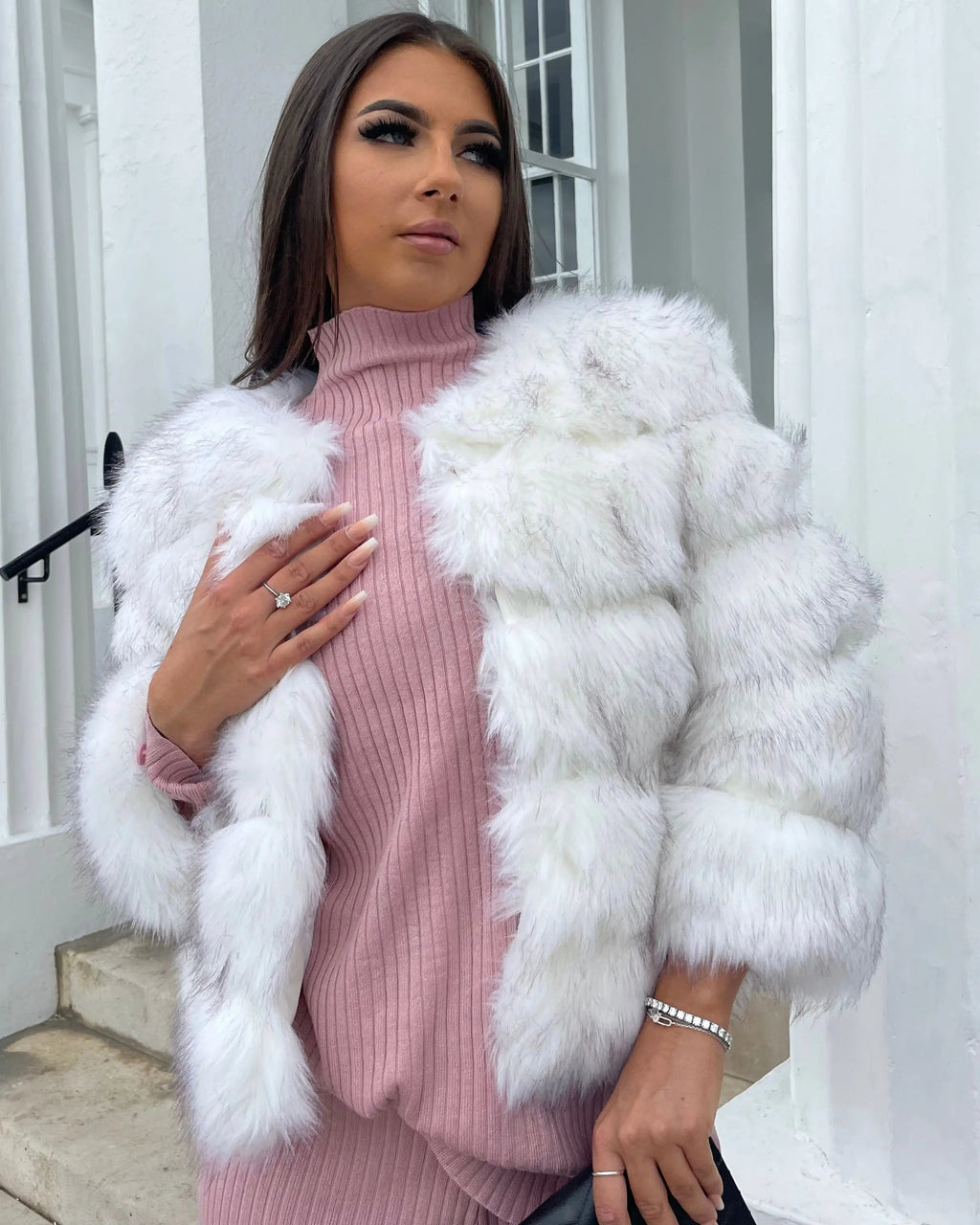 Women's Cropped Faux Fur Jacket with Tiered Panels and Collarless Neckline