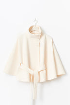 Women's Elegant Wool Look Coat with Refined Collar and Feminine Tailored Cut 5
