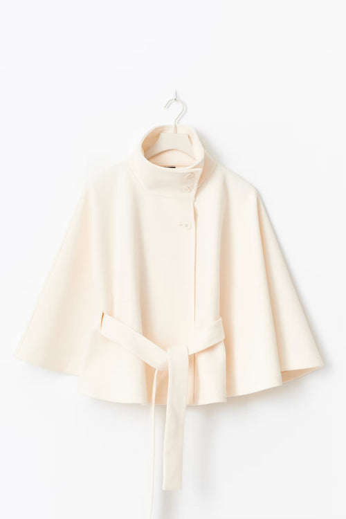 Women's Elegant Wool Look Coat with Refined Collar and Feminine Tailored Cut 5