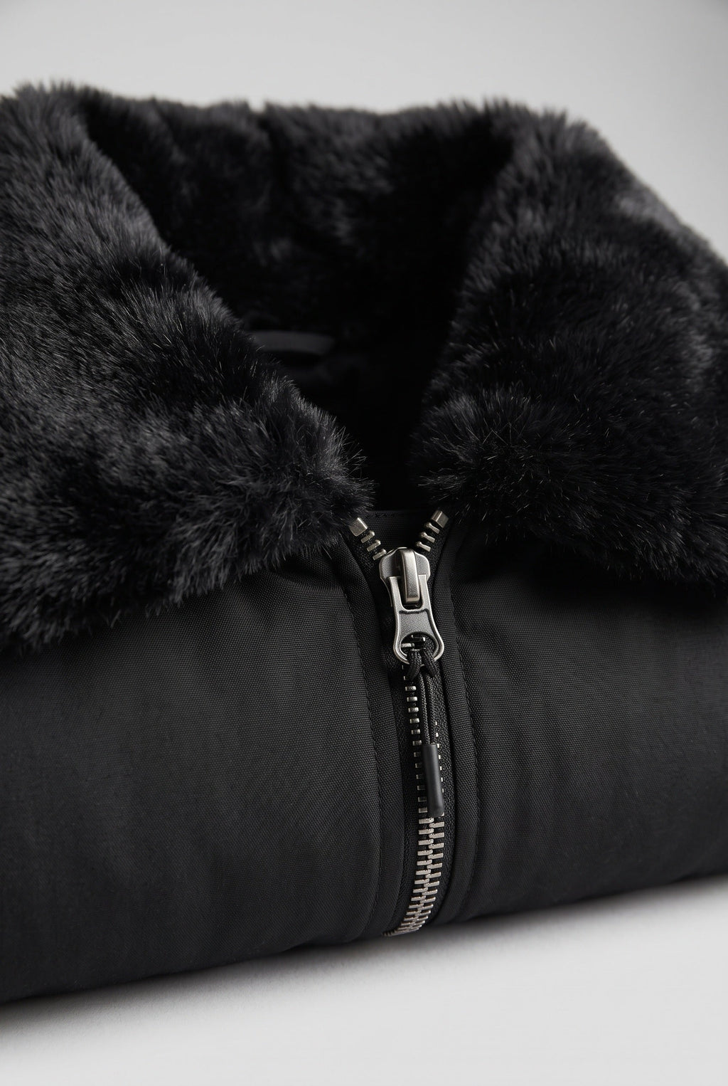 Women's Hooded Bomber Jacket with Faux Fur Lining and Zip Front
