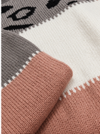 Women's Leopard Print Colour Block Jumper in Pink — knit detail
