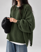 Women's Crew Neck Oversized Jumper with Soft Knit