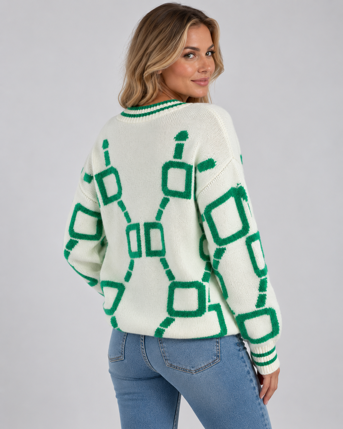 Women's Oversized Knit Cardigan with V Neck and Geometric Pattern