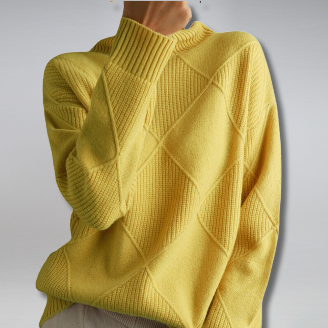 Women's Oversized Knit Turtleneck Jumper with Diamond Texture