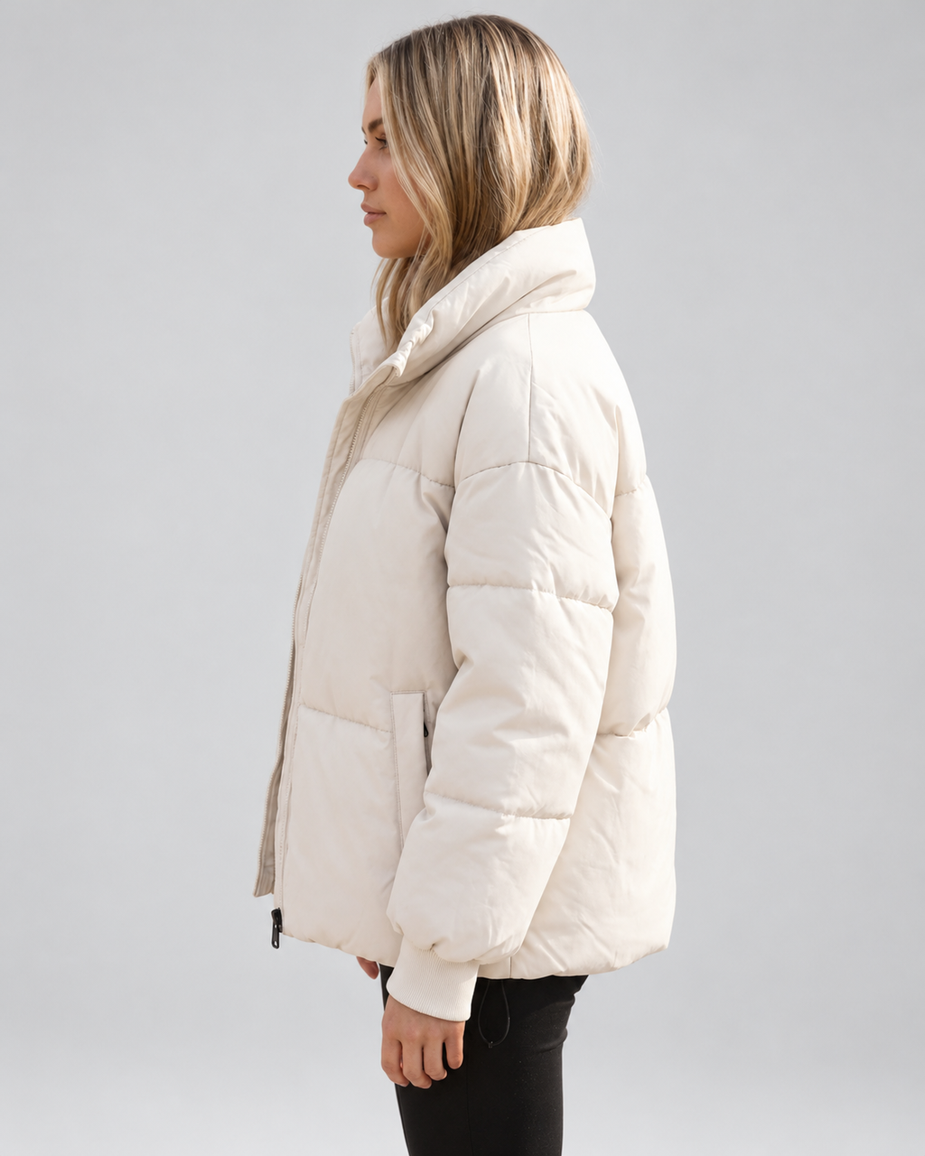Women's Oversized Padded Puffer Jacket with High Funnel Neck and Drawcord Hem