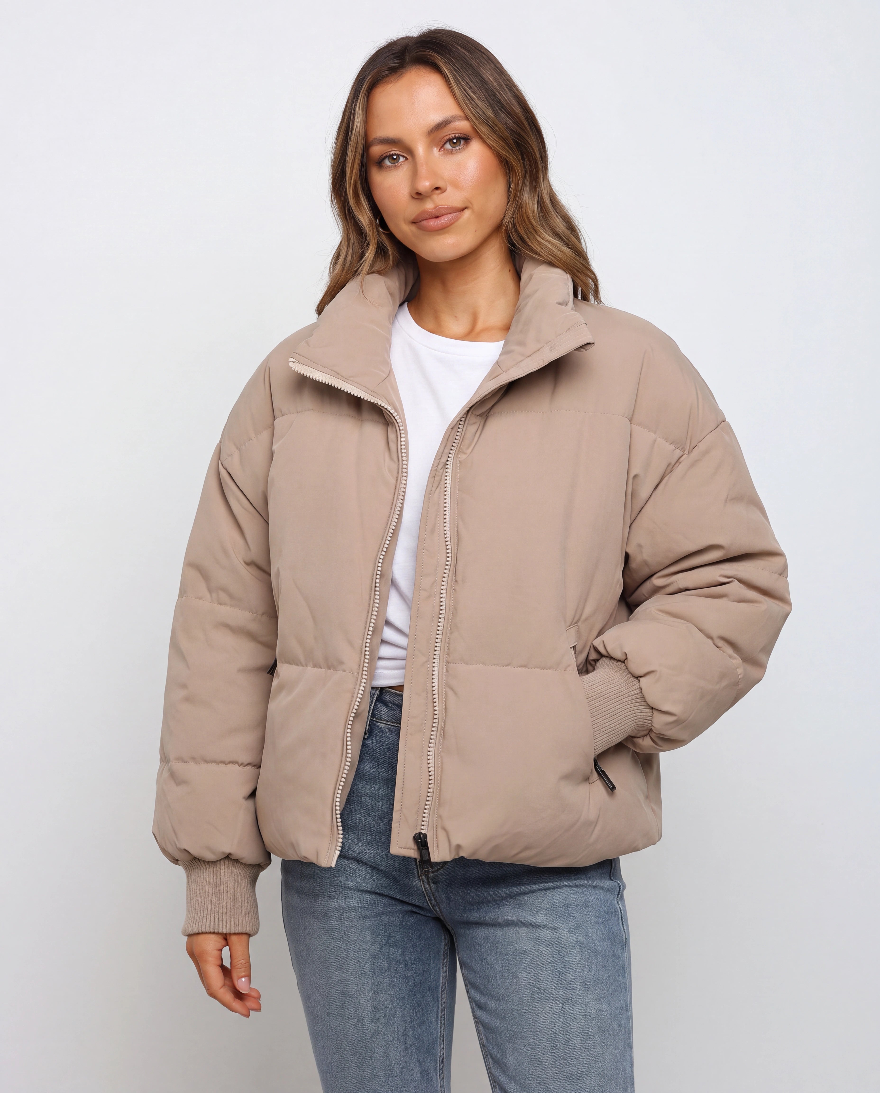 Women's Oversized Puffer Jacket with Stand Collar and Zip Front