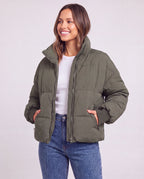 Women's Oversized Puffer Jacket with Stand Collar and Zip Front
