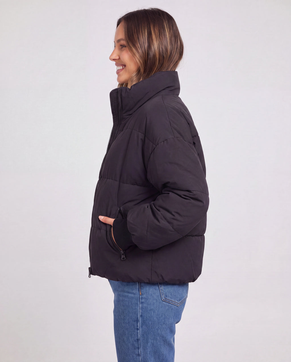 Women's Oversized Puffer Jacket with Stand Collar and Zip Front