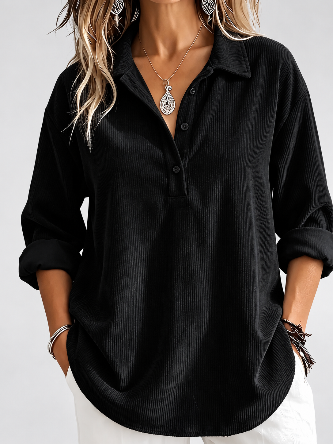 Women's relaxed ribbed blouse in black
