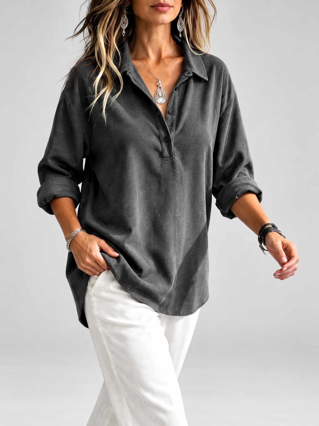 Women's relaxed ribbed blouse in grey
